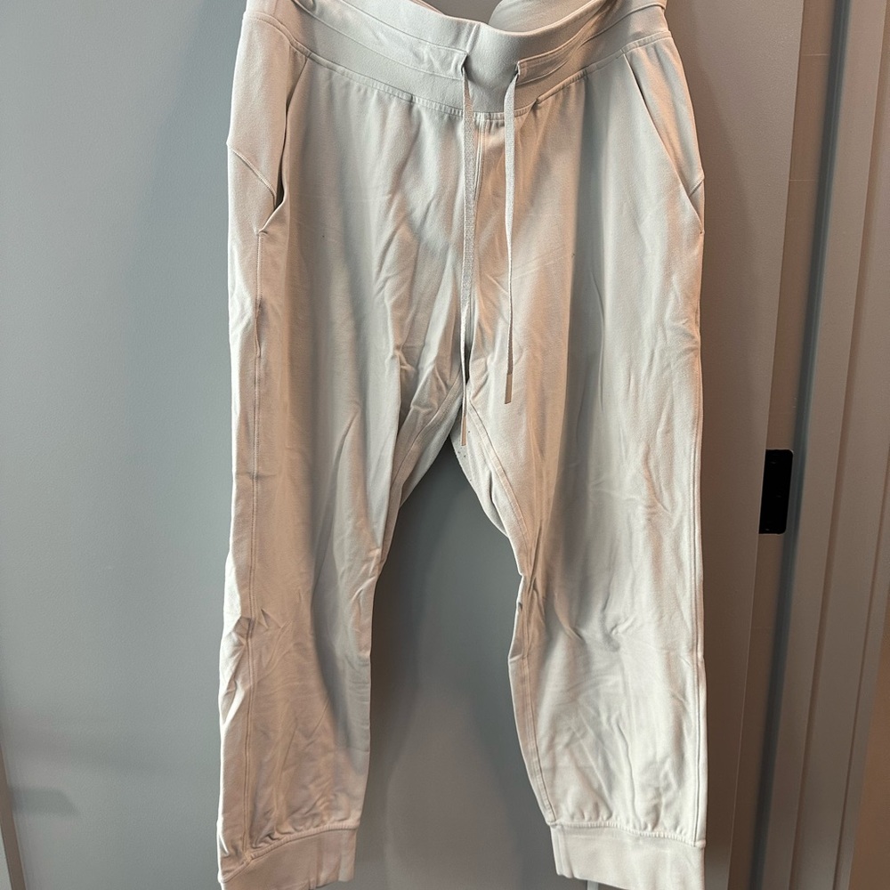 Lululemon Athletica Women's Cropped Ready to Rulu Jogger